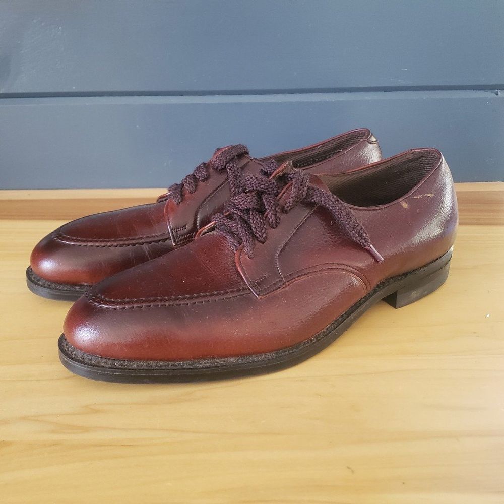 Vintage Brown‎ Leather Loafers